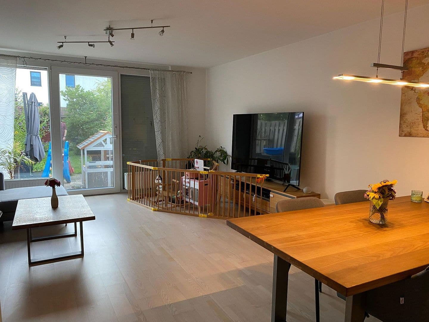 Prodej domu 133 m², pozemek 261 m², Bremen, Bremen Prodej domu 133 m², pozemek 261 m², Bremen, Bremen