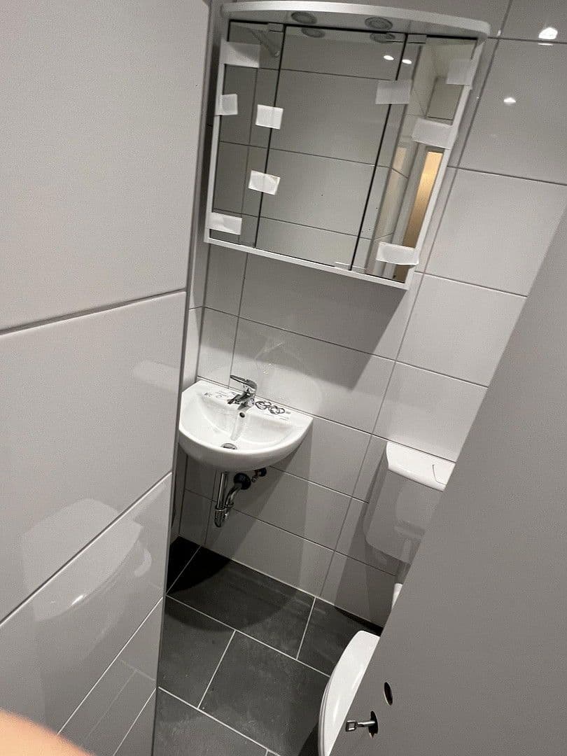 Pronájem bytu 1+1 19 m², Wallaustr. 101, Rheinland-Pfalz - Mainz, Porýní-Falc Pronájem bytu 1+1 19 m², Wallaustr. 101, Rheinland-Pfalz - Mainz, Porýní-Falc