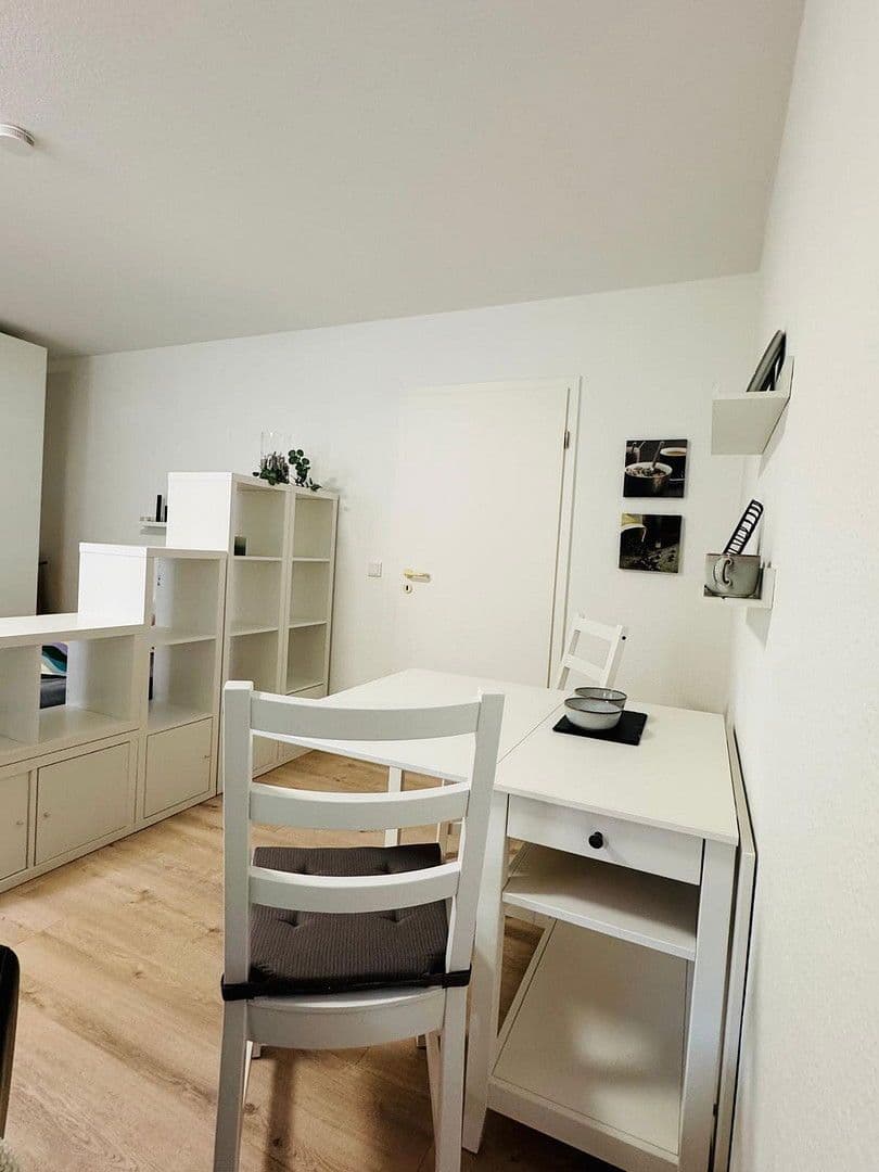 Pronájem garáže 34 m², Hoffmann-von-Fallersleben-Weg, Münster, Severní Porýní-Vestfálsko Pronájem garáže 34 m², Hoffmann-von-Fallersleben-Weg, Münster, Severní Porýní-Vestfálsko