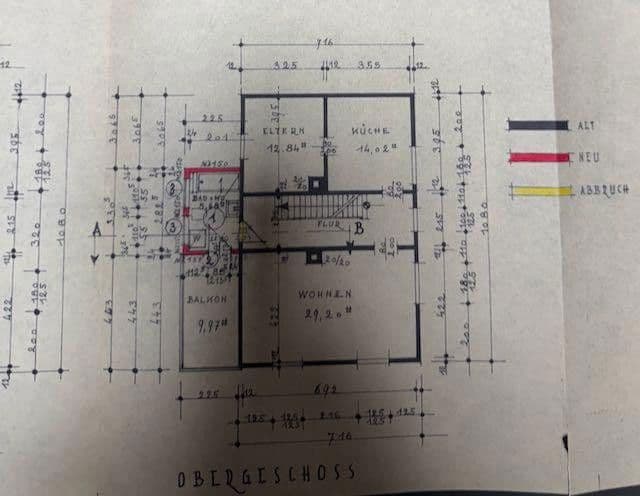 Prodej domu 320 m², pozemek 490 m², Idstein, Hessen Prodej domu 320 m², pozemek 490 m², Idstein, Hessen