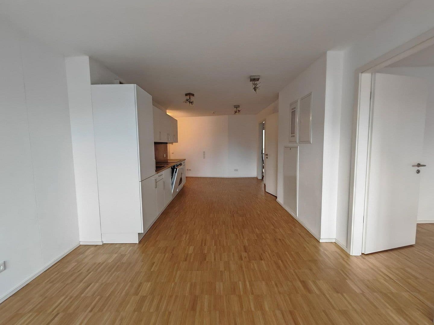 Pronájem bytu 3+1 72 m², Johanna-Dachs-Str. 34, Regensburg, Bavorsko Pronájem bytu 3+1 72 m², Johanna-Dachs-Str. 34, Regensburg, Bavorsko