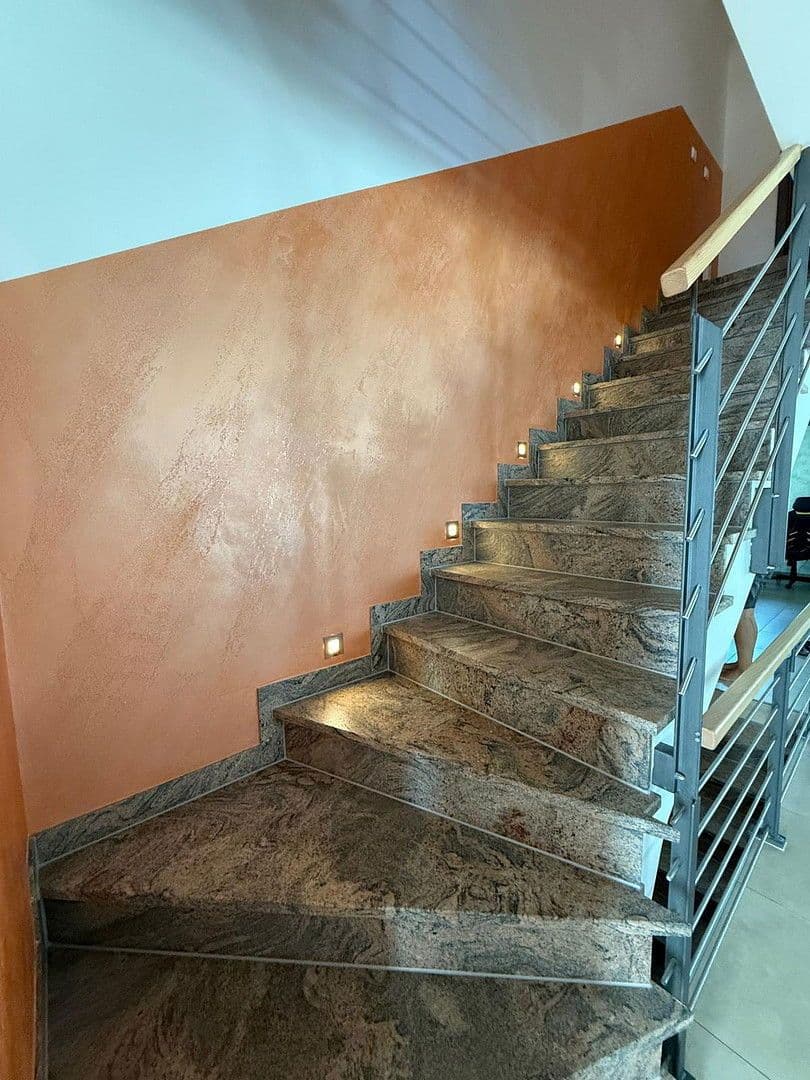 Prodej domu 263 m², pozemek 880 m², Schwabach, Bavorsko Prodej domu 263 m², pozemek 880 m², Schwabach, Bavorsko