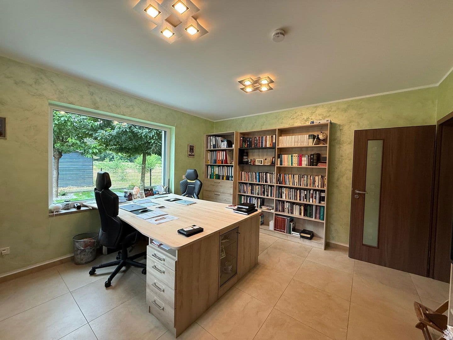 Prodej domu 263 m², pozemek 880 m², Schwabach, Bavorsko Prodej domu 263 m², pozemek 880 m², Schwabach, Bavorsko