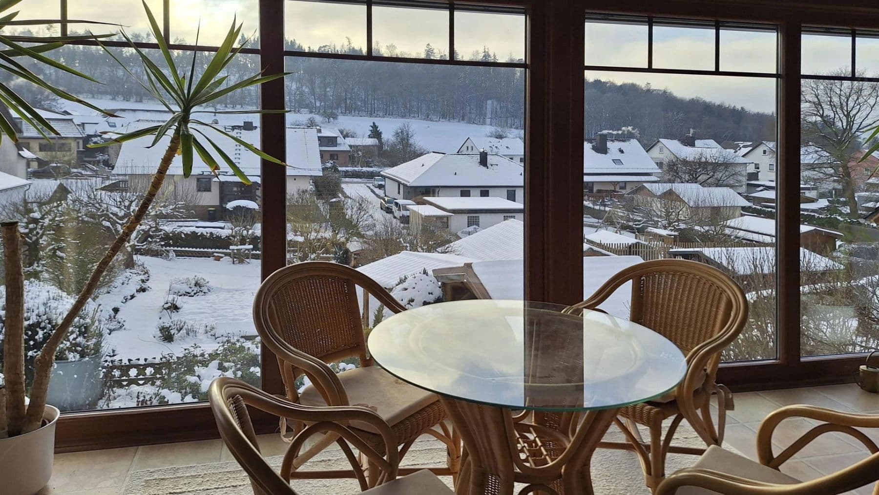 Prodej domu 319 m², pozemek 960 m², Naumburg, Hessen Prodej domu 319 m², pozemek 960 m², Naumburg, Hessen