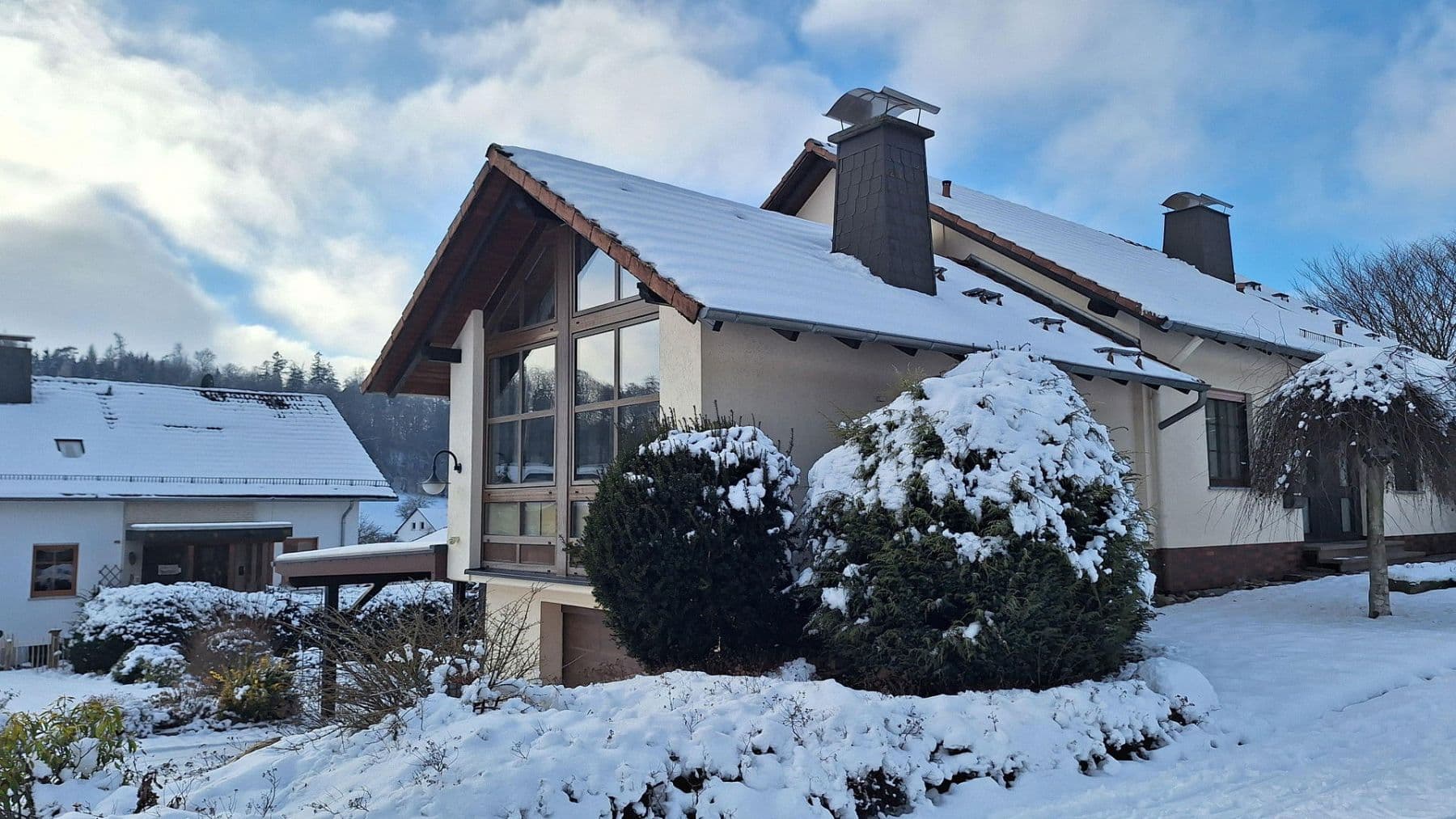 Prodej domu 319 m², pozemek 960 m², Naumburg, Hessen Prodej domu 319 m², pozemek 960 m², Naumburg, Hessen