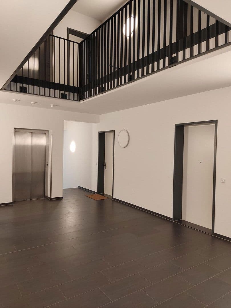 Pronájem bytu 4+1 112 m², Berlin, Berlín Pronájem bytu 4+1 112 m², Berlin, Berlín