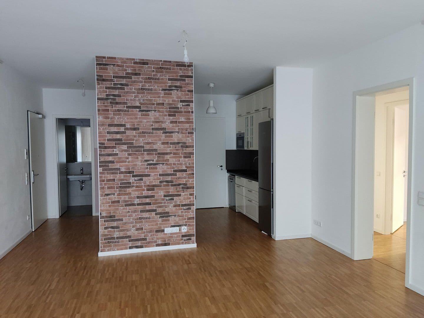 Pronájem bytu 4+1 112 m², Berlin, Berlín Pronájem bytu 4+1 112 m², Berlin, Berlín