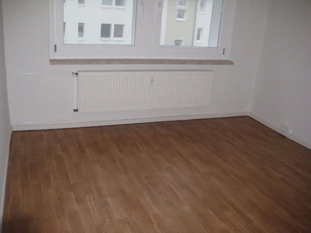 Pronájem bytu 2+1 46 m², Strasse des Aufbaus 15, Am Ohmberg, Durynsko Pronájem bytu 2+1 46 m², Strasse des Aufbaus 15, Am Ohmberg, Durynsko