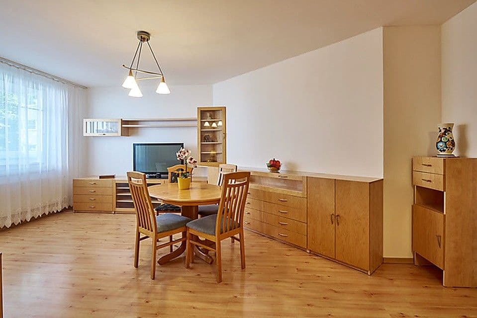 Pronájem bytu 2+kk 50 m², Paříkova, Praha, Praha Pronájem bytu 2+kk 50 m², Paříkova, Praha, Praha