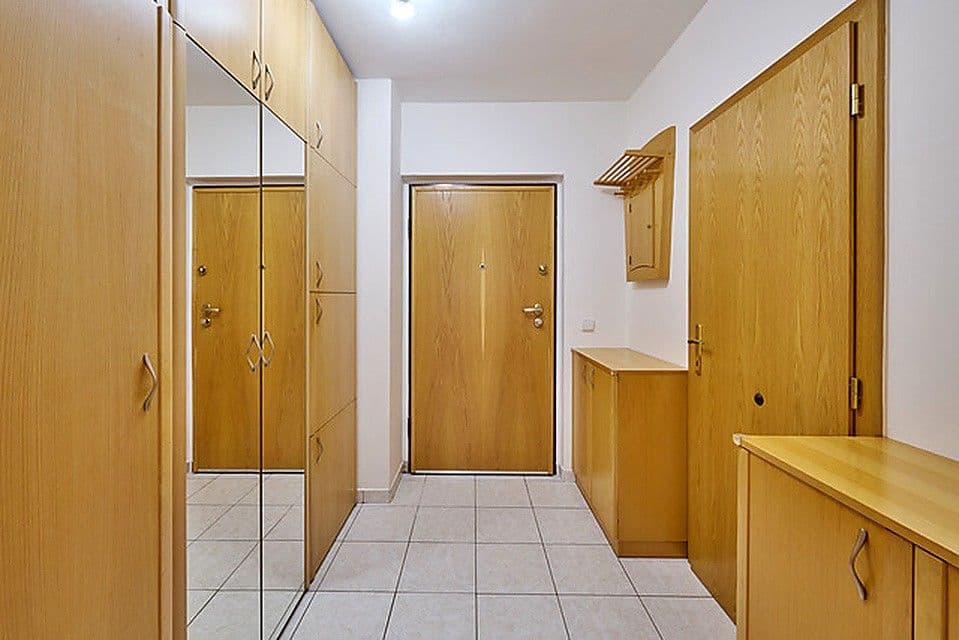 Pronájem bytu 2+kk 50 m², Paříkova, Praha, Praha Pronájem bytu 2+kk 50 m², Paříkova, Praha, Praha