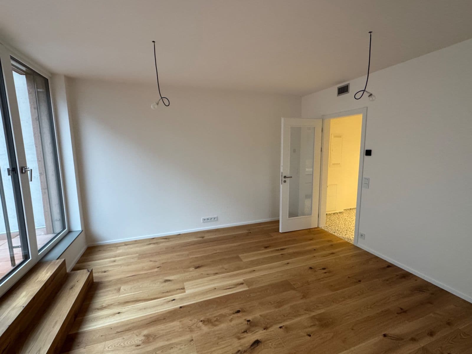 Pronájem bytu 1+kk 35 m², U Komína, Praha, Praha Pronájem bytu 1+kk 35 m², U Komína, Praha, Praha