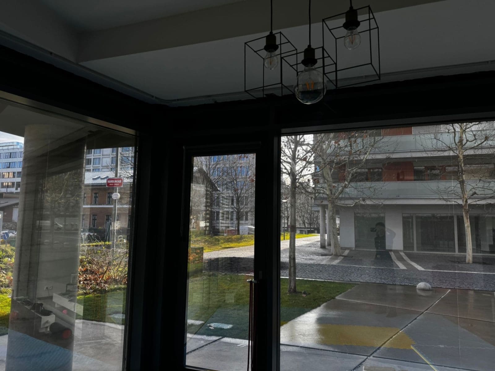 Pronájem kanceláře 57 m², Karolinská, Praha, Praha Pronájem kanceláře 57 m², Karolinská, Praha, Praha