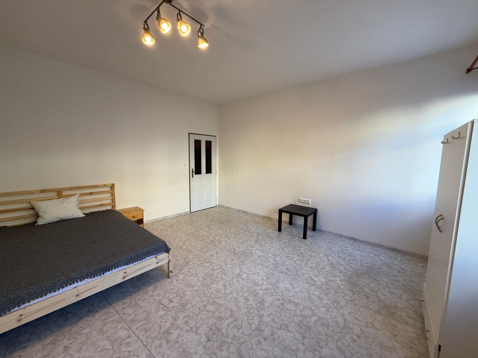 Pronájem bytu 2+1 55 m², Křížová, Jihlava, Kraj Vysočina Pronájem bytu 2+1 55 m², Křížová, Jihlava, Kraj Vysočina