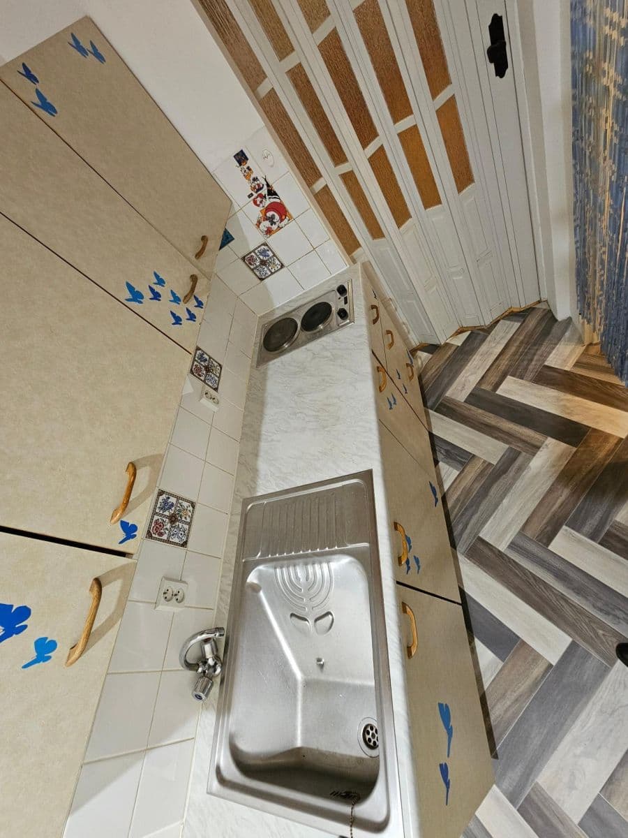 Prodej bytu 1+kk 28 m², Jeremenkova, Praha, Praha Prodej bytu 1+kk 28 m², Jeremenkova, Praha, Praha