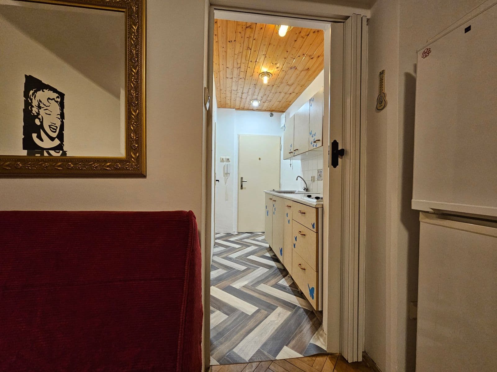 Prodej bytu 1+kk 28 m², Jeremenkova, Praha, Praha Prodej bytu 1+kk 28 m², Jeremenkova, Praha, Praha