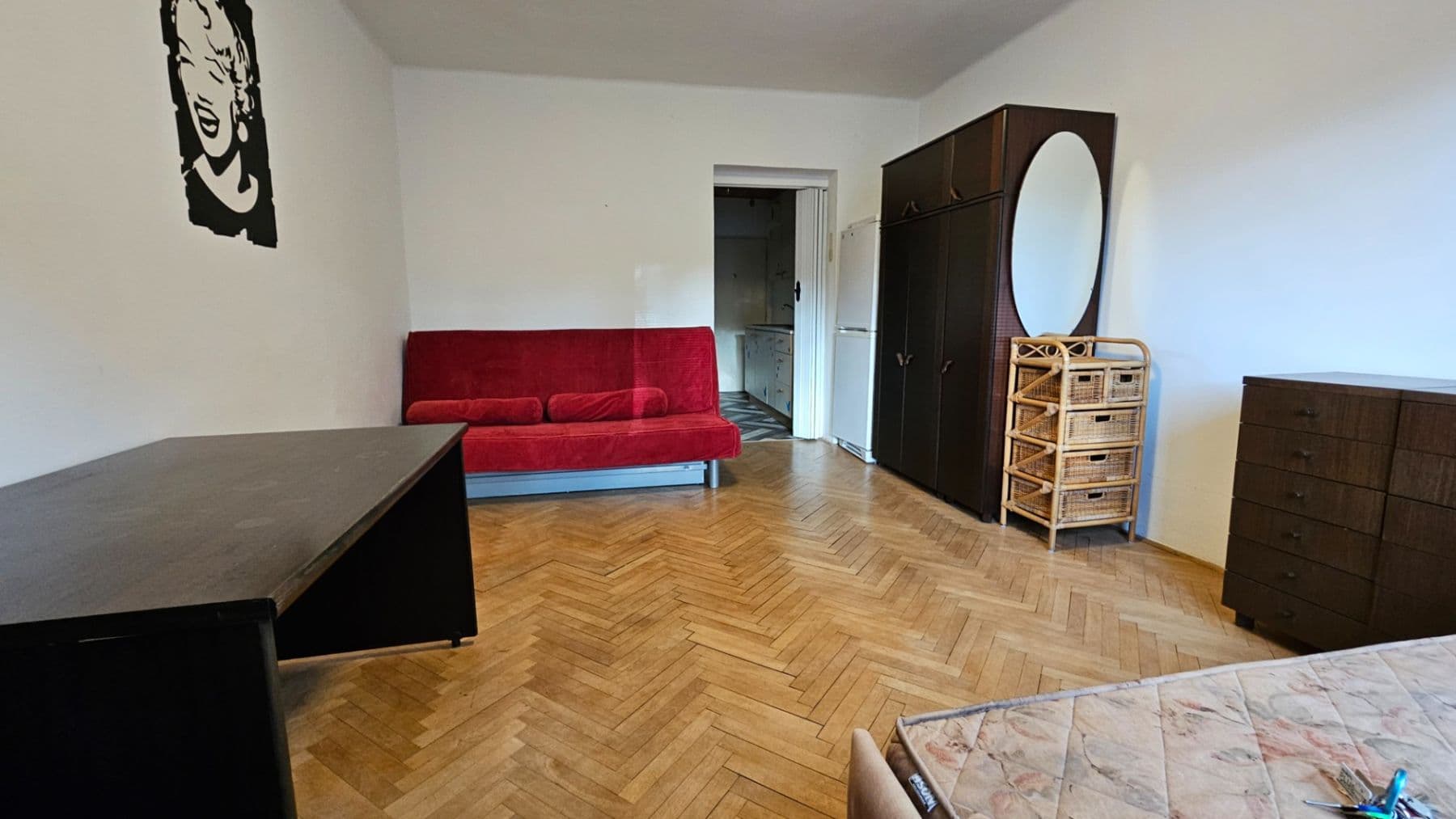 Prodej bytu 1+kk 28 m², Jeremenkova, Praha, Praha Prodej bytu 1+kk 28 m², Jeremenkova, Praha, Praha