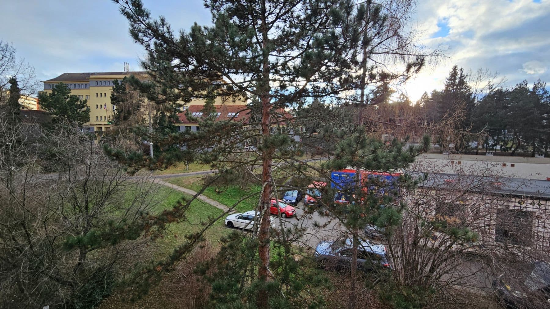 Prodej bytu 1+kk 28 m², Jeremenkova, Praha, Praha Prodej bytu 1+kk 28 m², Jeremenkova, Praha, Praha