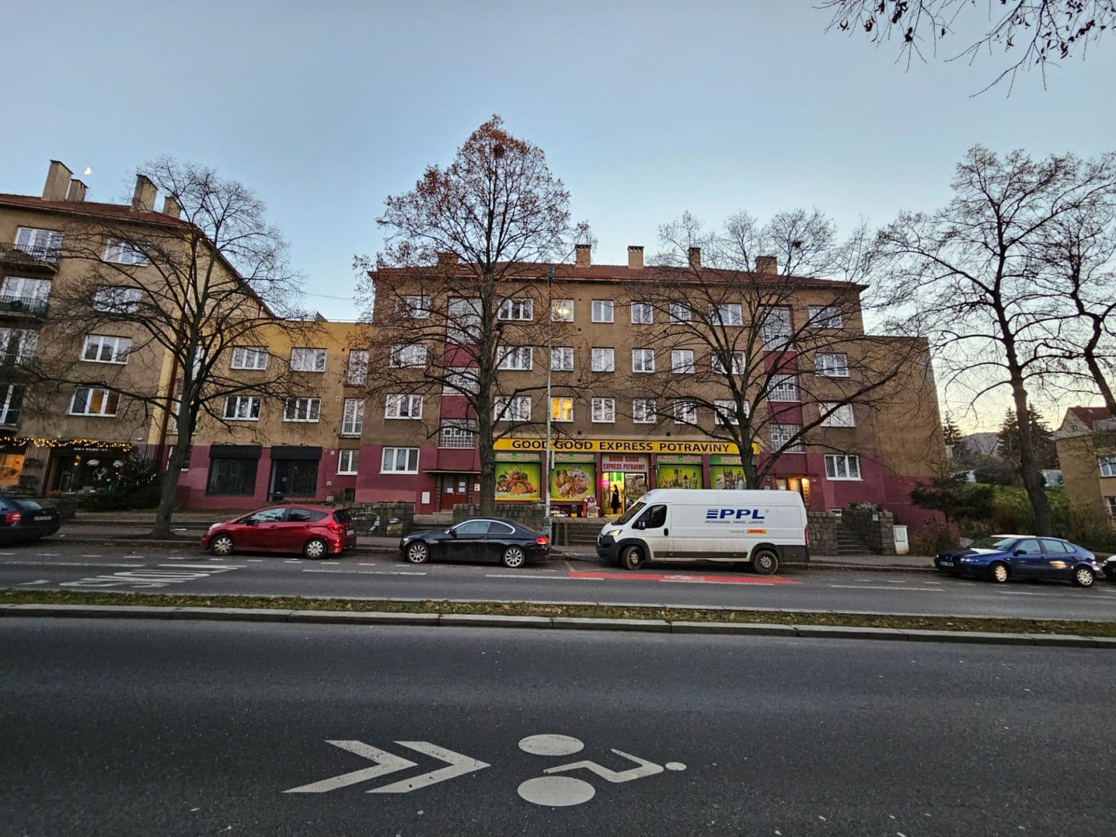 Prodej bytu 1+kk 28 m², Jeremenkova, Praha, Praha Prodej bytu 1+kk 28 m², Jeremenkova, Praha, Praha