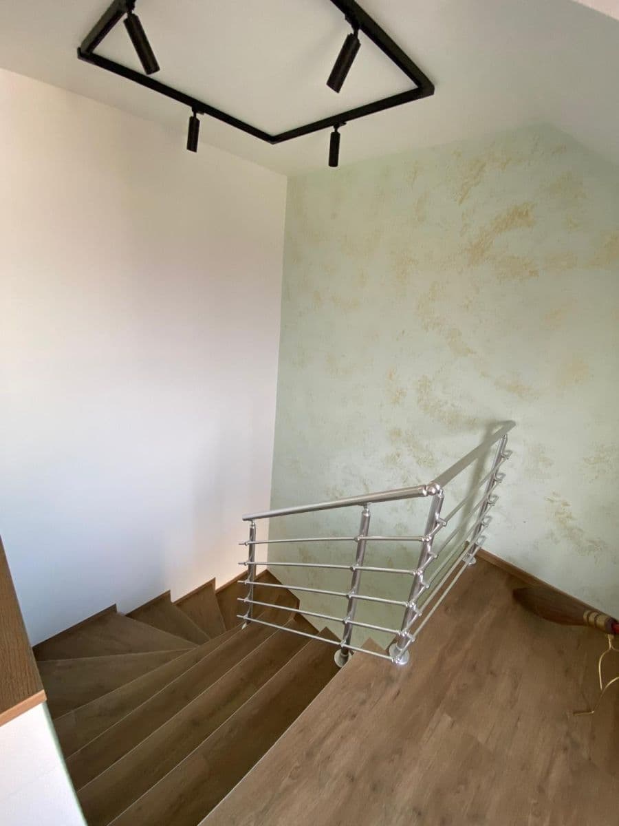 Pronájem domu 137 m², pozemek 200 m², Tursko, Středočeský kraj Pronájem domu 137 m², pozemek 200 m², Tursko, Středočeský kraj