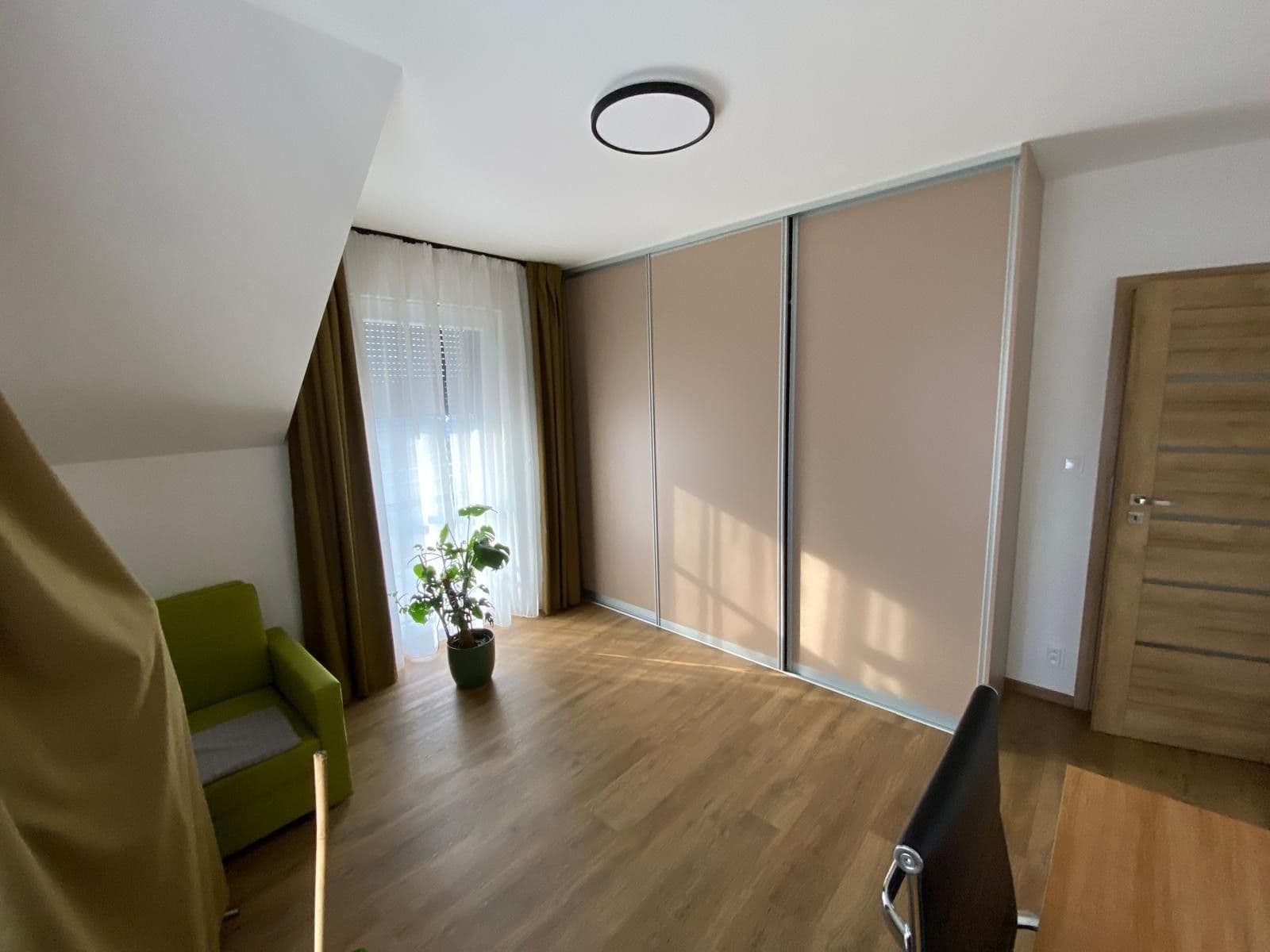 Pronájem domu 137 m², pozemek 200 m², Tursko, Středočeský kraj Pronájem domu 137 m², pozemek 200 m², Tursko, Středočeský kraj