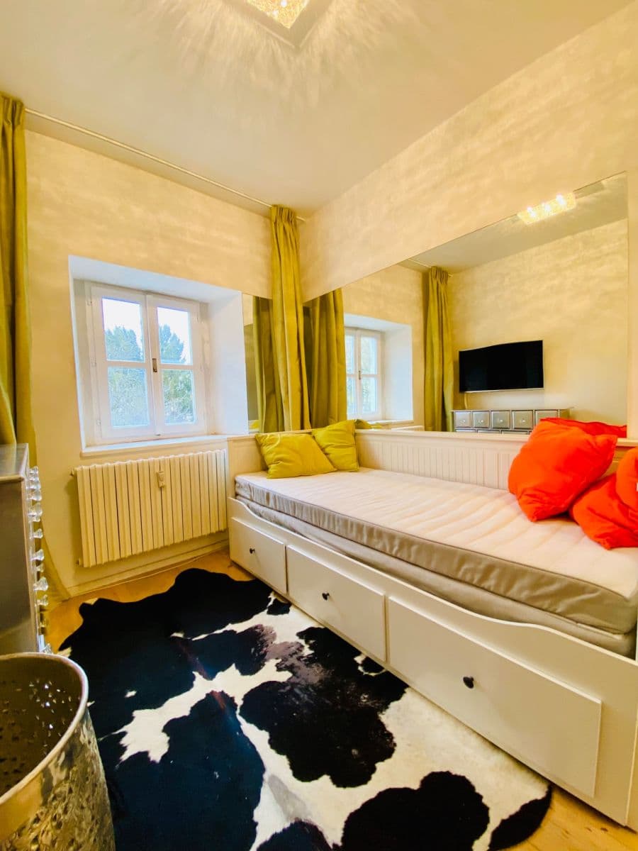 Pronájem bytu 1+kk 13 m², U Pernikářky, Praha, Praha Pronájem bytu 1+kk 13 m², U Pernikářky, Praha, Praha