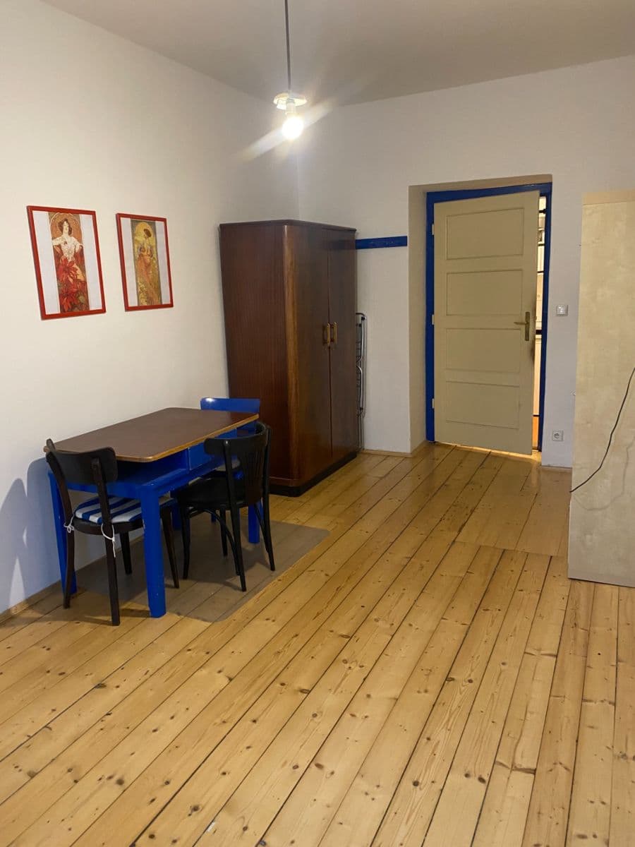 Pronájem bytu 2+1 50 m², Nuselská, Praha, Praha Pronájem bytu 2+1 50 m², Nuselská, Praha, Praha