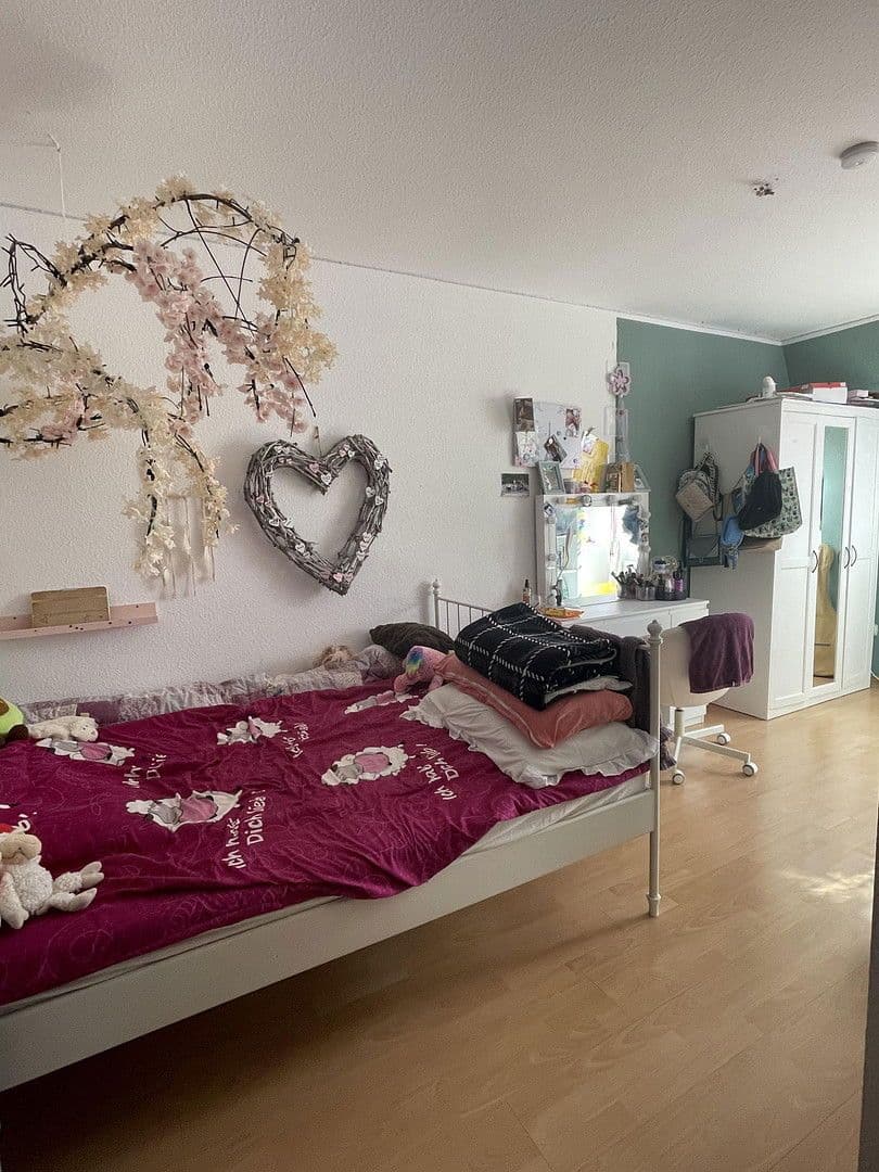 Prodej domu 129 m², pozemek 309 m², Rösrath, Severní Porýní-Vestfálsko Prodej domu 129 m², pozemek 309 m², Rösrath, Severní Porýní-Vestfálsko