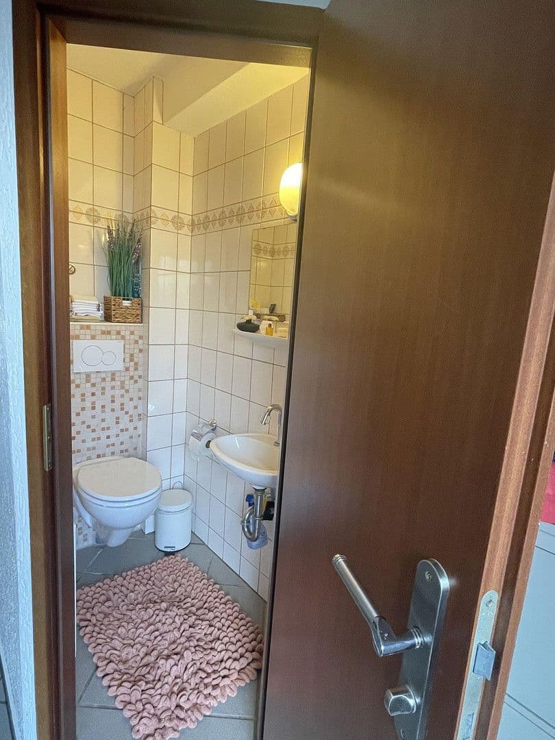 Prodej domu 129 m², pozemek 309 m², Rösrath, Severní Porýní-Vestfálsko Prodej domu 129 m², pozemek 309 m², Rösrath, Severní Porýní-Vestfálsko