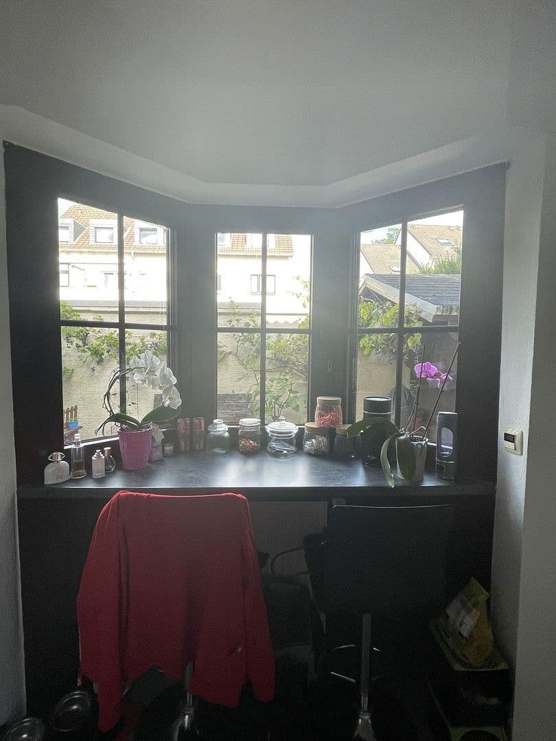 Prodej domu 129 m², pozemek 309 m², Rösrath, Severní Porýní-Vestfálsko Prodej domu 129 m², pozemek 309 m², Rösrath, Severní Porýní-Vestfálsko