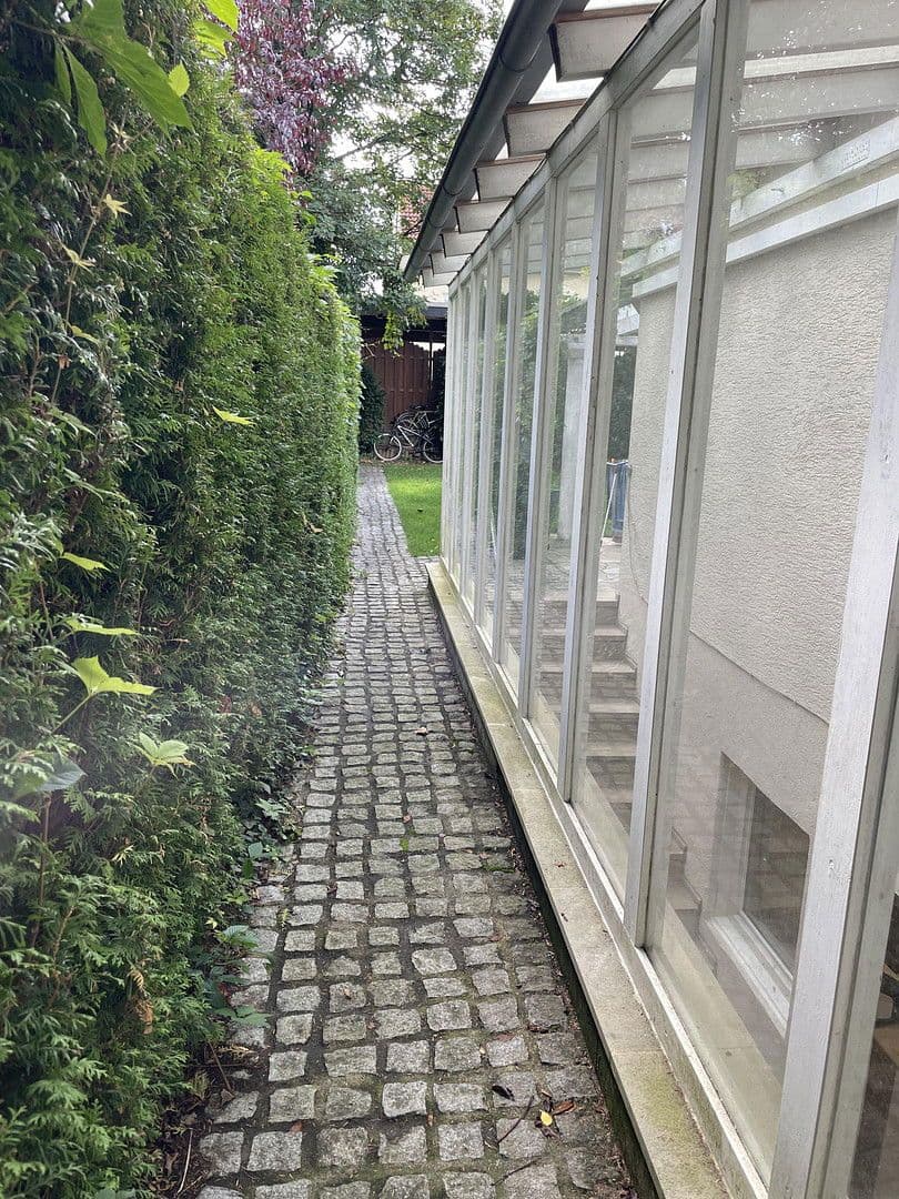 Prodej domu 129 m², pozemek 309 m², Rösrath, Severní Porýní-Vestfálsko Prodej domu 129 m², pozemek 309 m², Rösrath, Severní Porýní-Vestfálsko