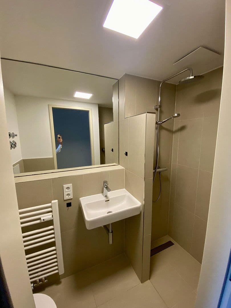 Pronájem bytu 60 m², Frankfurt am Main, Hessen Pronájem bytu 60 m², Frankfurt am Main, Hessen