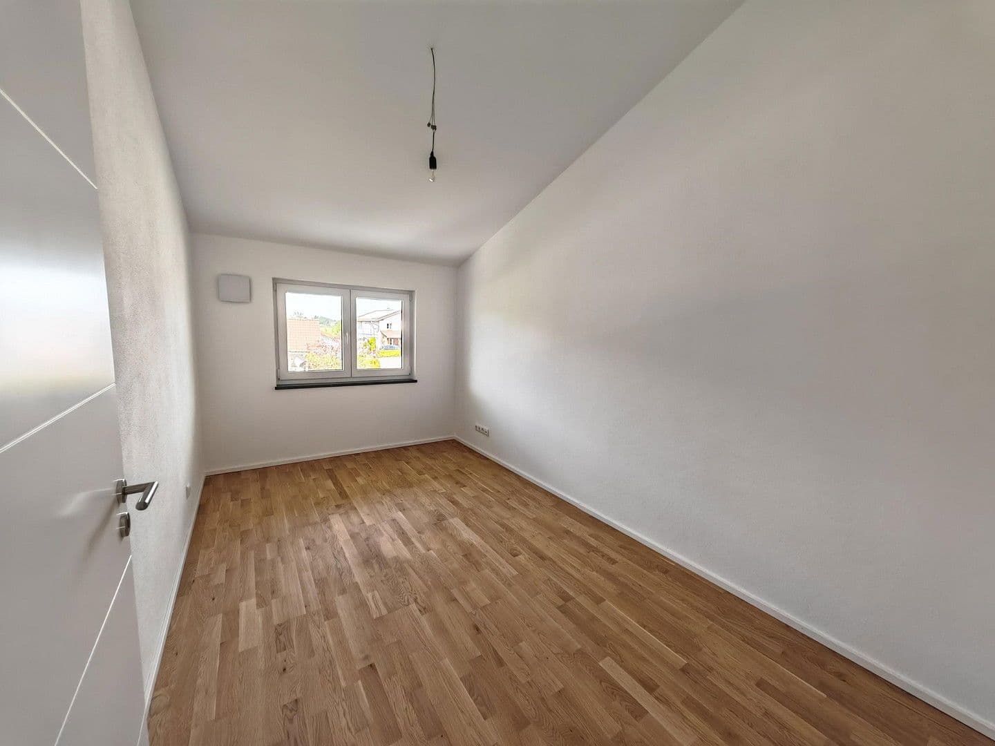 Prodej domu 153 m², pozemek 206 m², Brunnthal, Bavorsko Prodej domu 153 m², pozemek 206 m², Brunnthal, Bavorsko