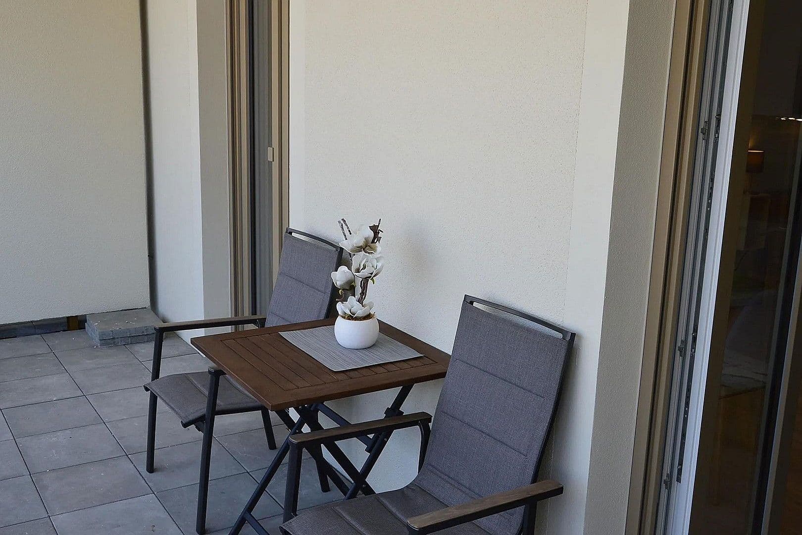 Pronájem bytu 1+1 44 m², Frankfurt am Main, Hessen Pronájem bytu 1+1 44 m², Frankfurt am Main, Hessen