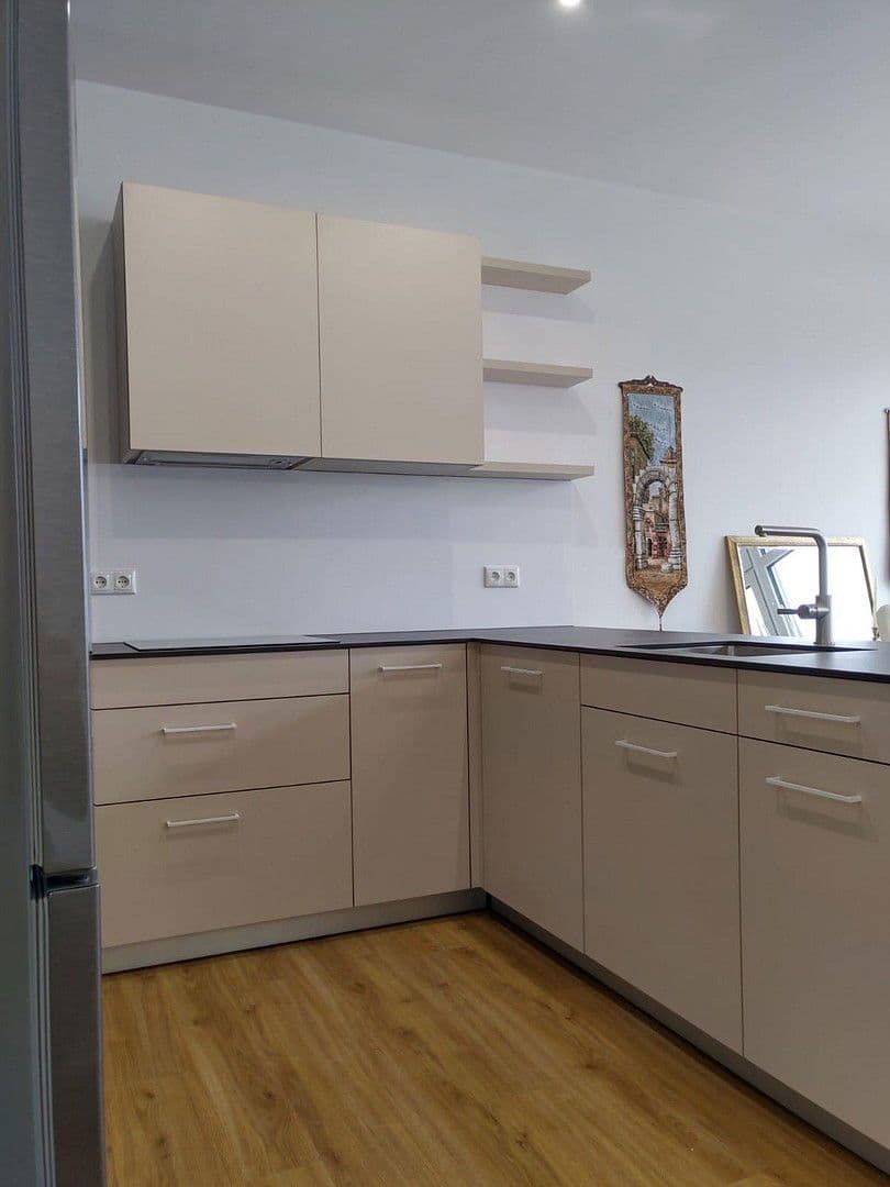 Prodej bytu 6+1 187 m², Donauwörther Str. 121, Augsburg, Bavorsko Prodej bytu 6+1 187 m², Donauwörther Str. 121, Augsburg, Bavorsko