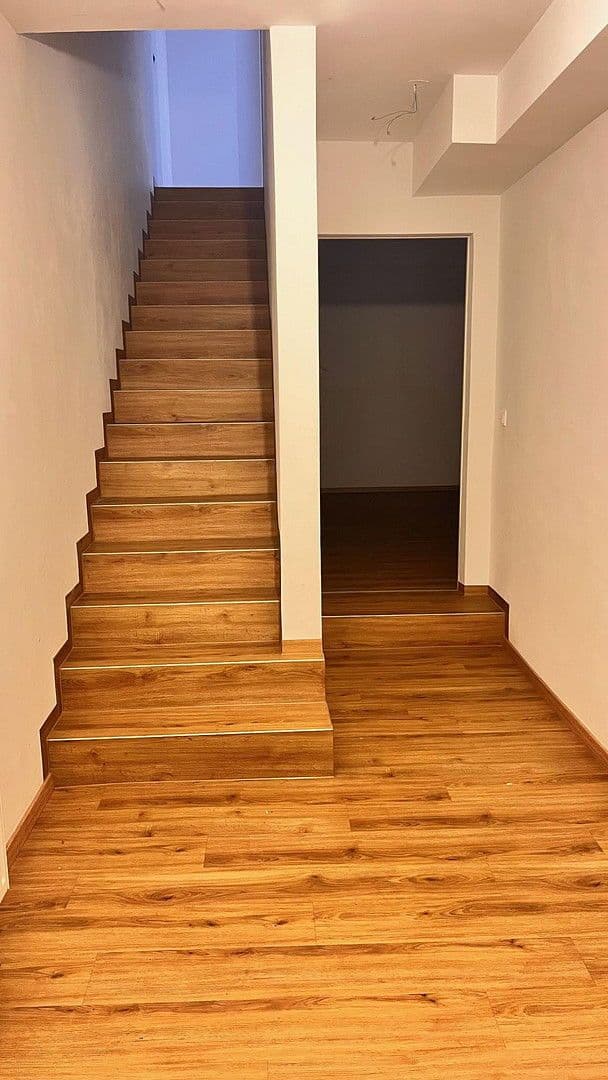 Prodej bytu 6+1 187 m², Donauwörther Str. 121, Augsburg, Bavorsko Prodej bytu 6+1 187 m², Donauwörther Str. 121, Augsburg, Bavorsko