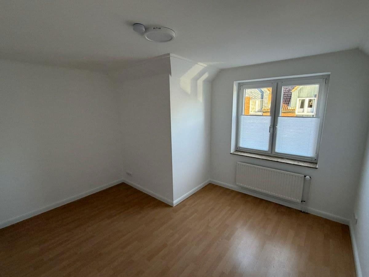 Pronájem domu 110 m², pozemek 198 m², Bad Bramstedt, Šlesvicko-Holštýnsko Pronájem domu 110 m², pozemek 198 m², Bad Bramstedt, Šlesvicko-Holštýnsko