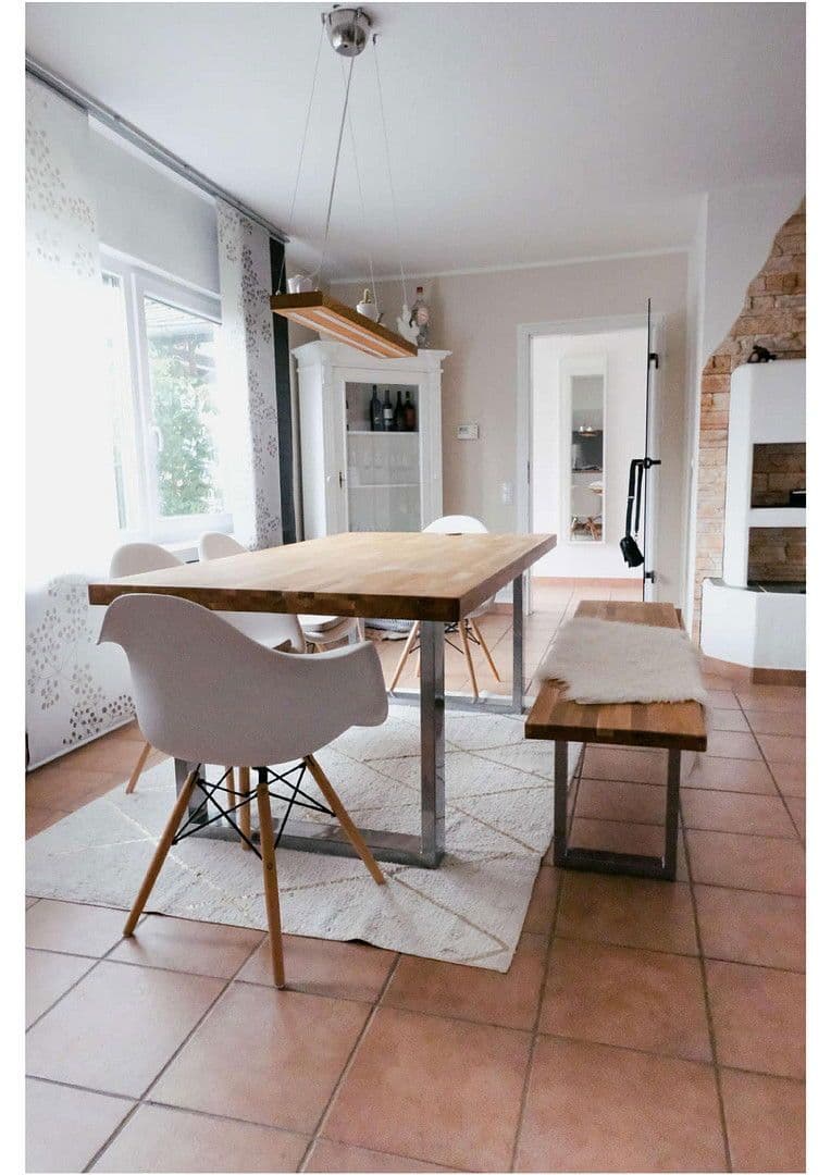 Prodej bytu 4+1 121 m², Koblenz, Porýní-Falc Prodej bytu 4+1 121 m², Koblenz, Porýní-Falc