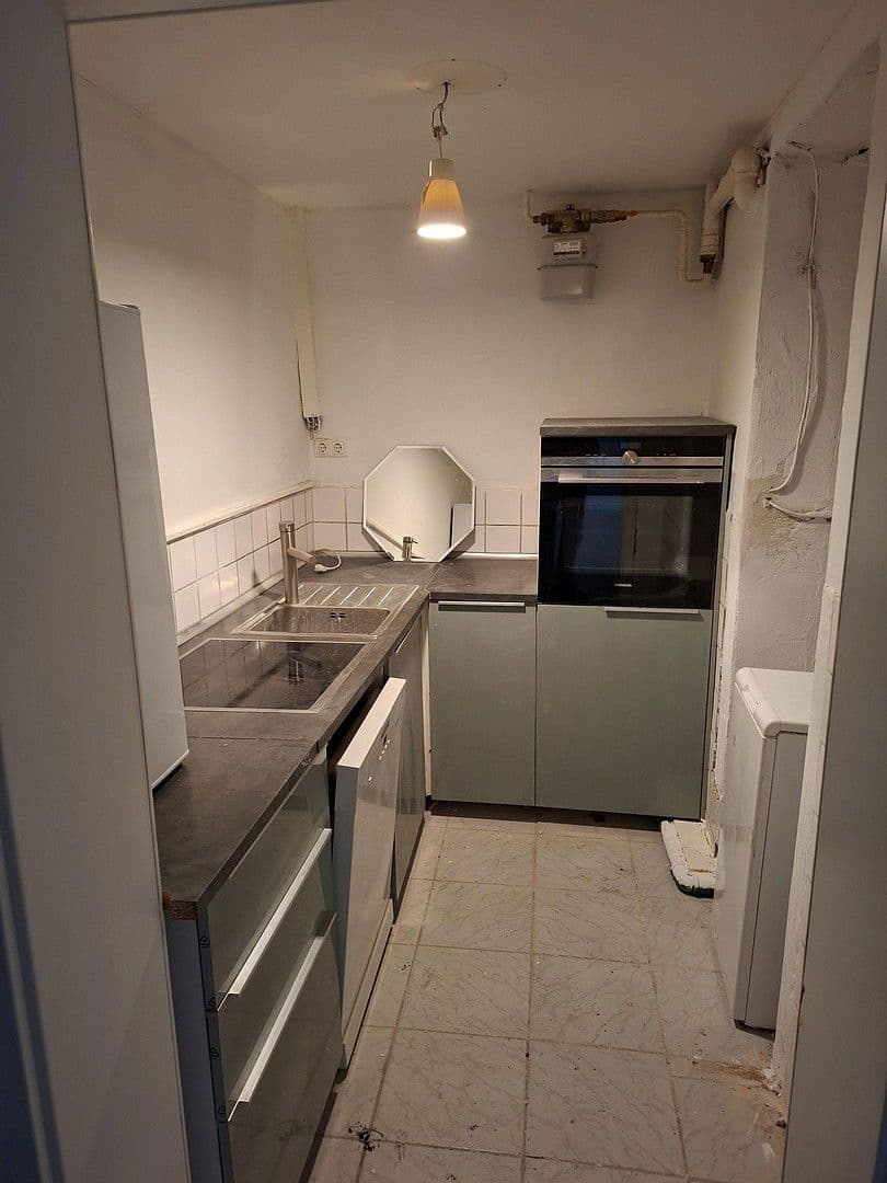 Pronájem bytu 3+1 54 m², Seumestrasse 12, Hamburg Eilbek, Hamburg Pronájem bytu 3+1 54 m², Seumestrasse 12, Hamburg Eilbek, Hamburg