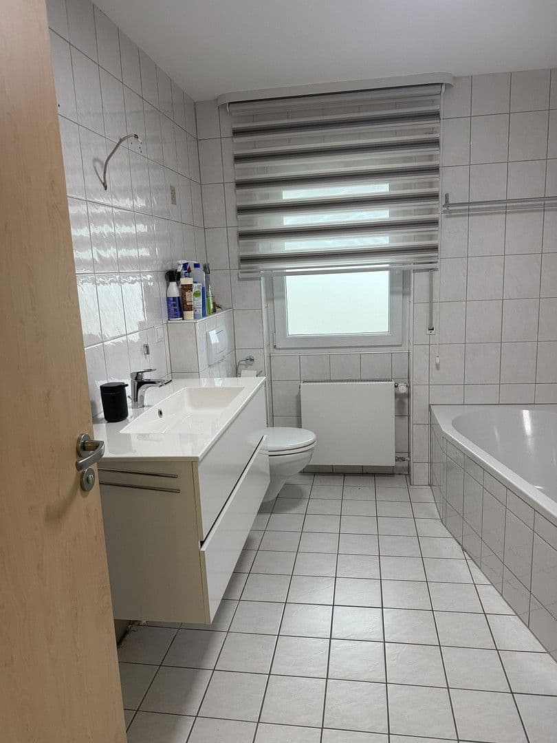 Prodej domu 231 m², pozemek 325 m², Eisingen, Bavorsko Prodej domu 231 m², pozemek 325 m², Eisingen, Bavorsko