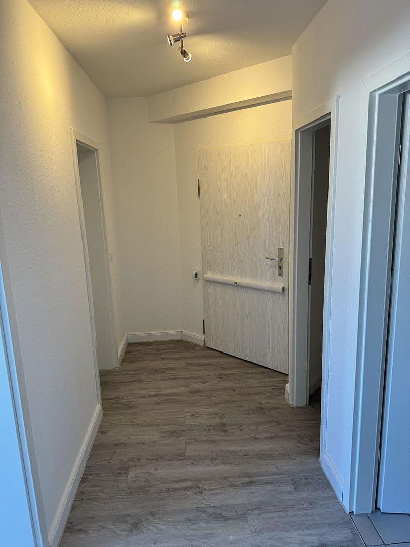 Pronájem bytu 2+1 63 m², Schuhmannstr. 55b, Offenbach, Hessen Pronájem bytu 2+1 63 m², Schuhmannstr. 55b, Offenbach, Hessen