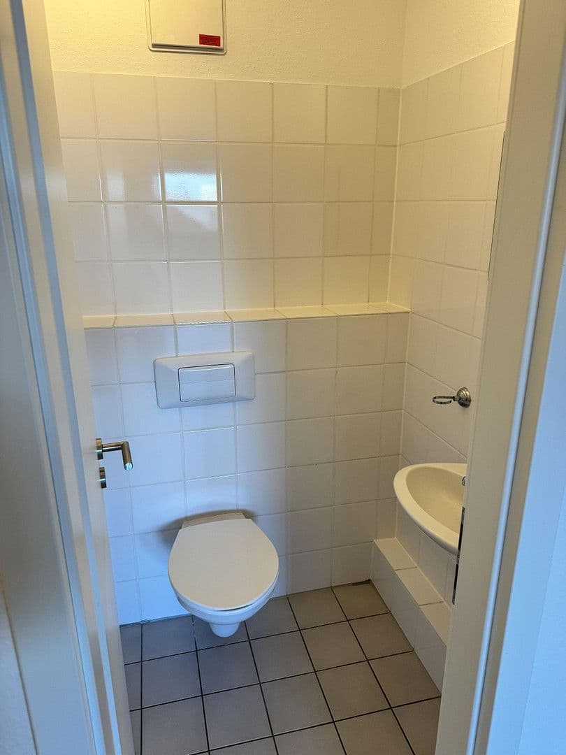 Pronájem bytu 2+1 63 m², Schuhmannstr. 55b, Offenbach, Hessen Pronájem bytu 2+1 63 m², Schuhmannstr. 55b, Offenbach, Hessen