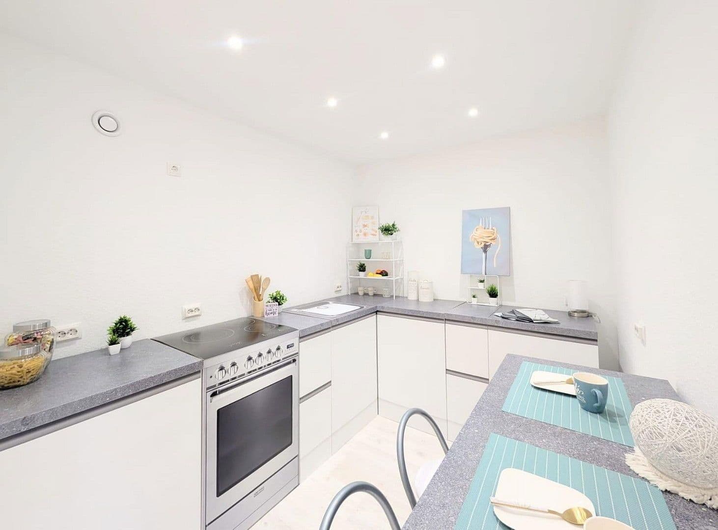 Prodej bytu 2+1 68 m², Rehbachstraße 42, Neuhofen, Porýní-Falc Prodej bytu 2+1 68 m², Rehbachstraße 42, Neuhofen, Porýní-Falc