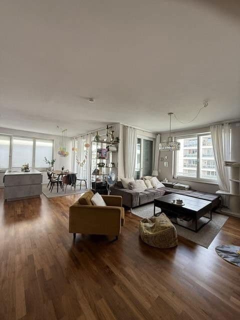 Prodej bytu 3+1 113 m², Berlin, Berlín Prodej bytu 3+1 113 m², Berlin, Berlín