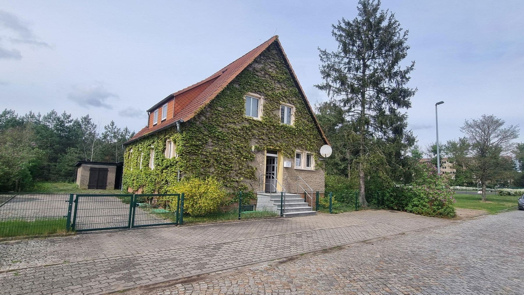 Prodej domu 180 m², pozemek 575 m², Lange Straße 9, Viereck, Mecklenburg-Vorpommern Prodej domu 180 m², pozemek 575 m², Lange Straße 9, Viereck, Mecklenburg-Vorpommern