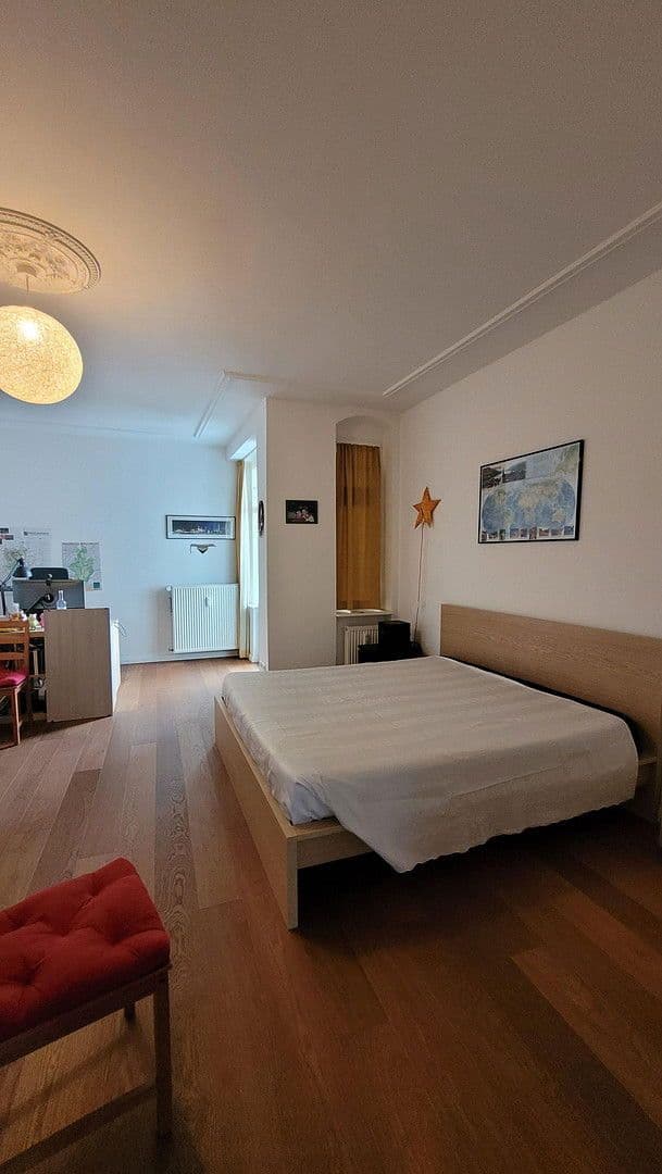 Prodej bytu 3+1 110 m², Florastr. 33B, Berlin, Berlín Prodej bytu 3+1 110 m², Florastr. 33B, Berlin, Berlín