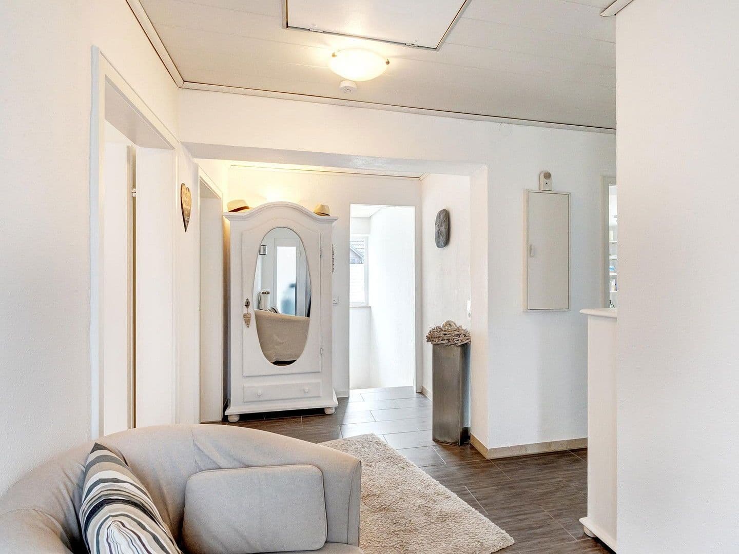 Prodej domu 237 m², pozemek 992 m², Reichertshausen - Steinkirchen, Bavorsko Prodej domu 237 m², pozemek 992 m², Reichertshausen - Steinkirchen, Bavorsko