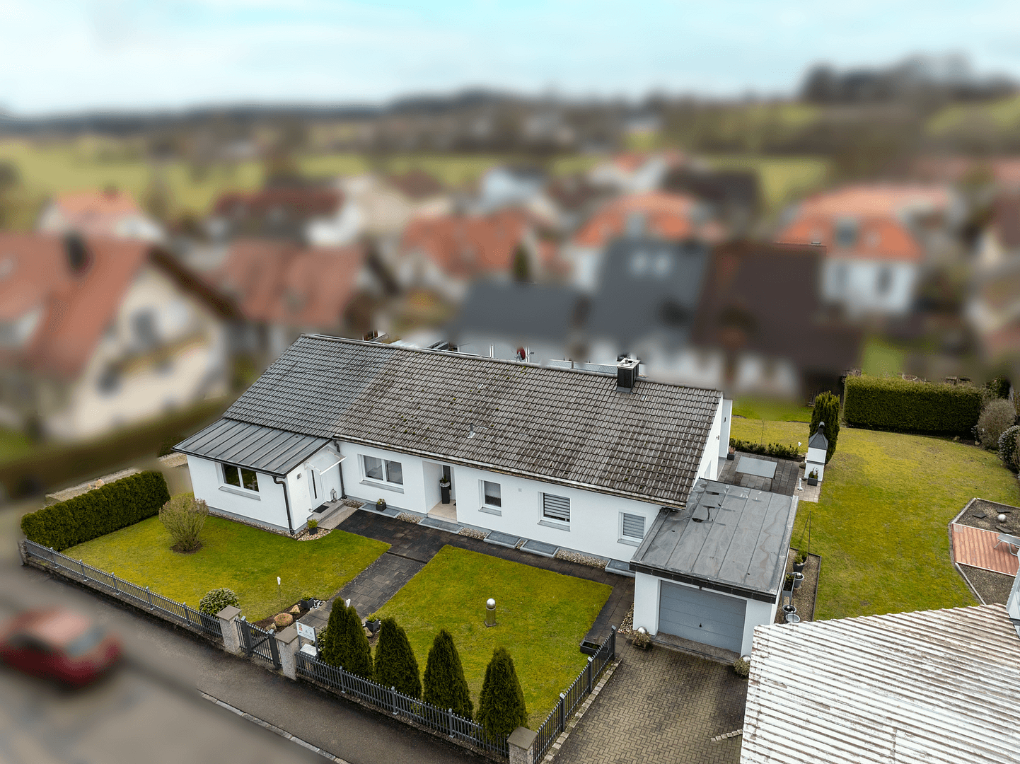 Prodej domu 237 m², pozemek 992 m², Reichertshausen - Steinkirchen, Bavorsko Prodej domu 237 m², pozemek 992 m², Reichertshausen - Steinkirchen, Bavorsko