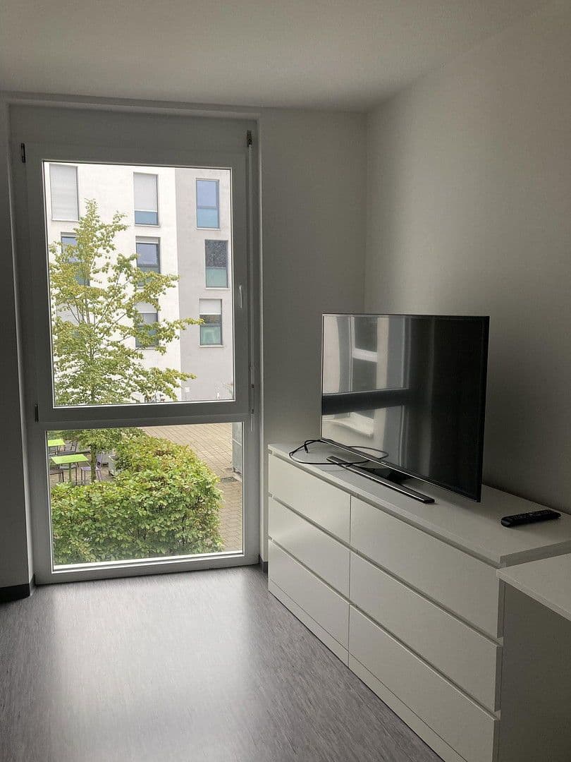 Pronájem bytu 1+1 21 m², Henkestraße 51, Erlangen, Bavorsko Pronájem bytu 1+1 21 m², Henkestraße 51, Erlangen, Bavorsko