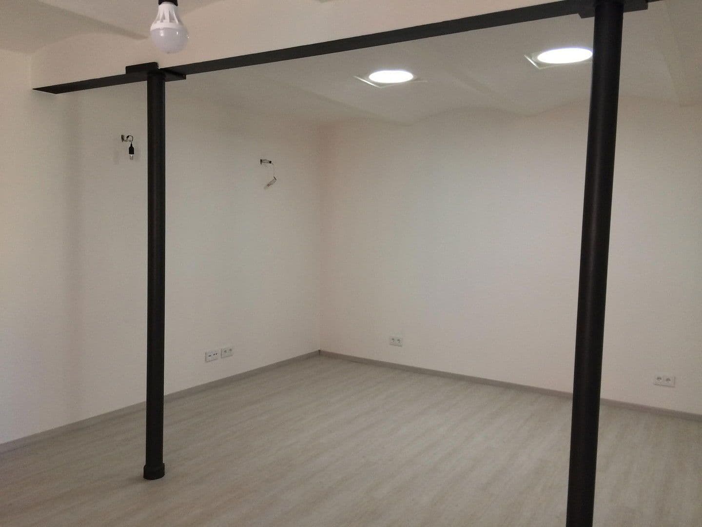 Pronájem kanceláře 63 m², Klein-Winternheim, Porýní-Falc Pronájem kanceláře 63 m², Klein-Winternheim, Porýní-Falc