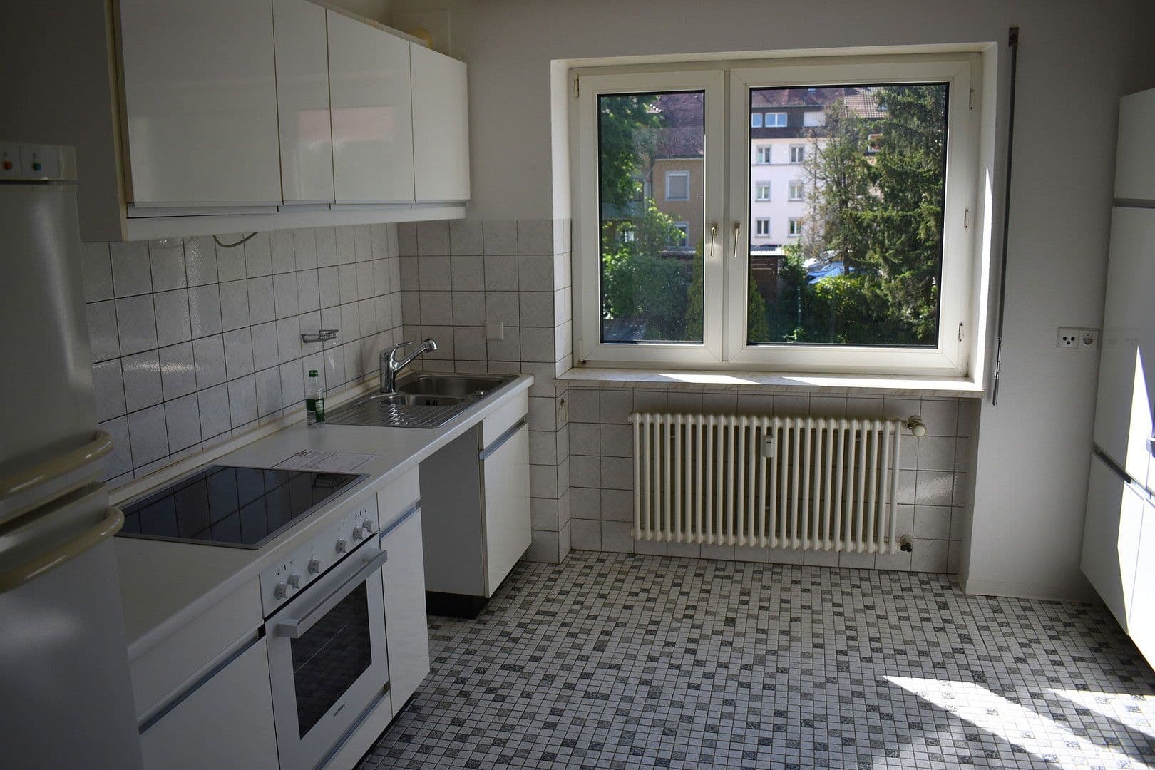 Pronájem bytu 3+1 88 m², Bad Säckingen, Bádensko-Württembersko Pronájem bytu 3+1 88 m², Bad Säckingen, Bádensko-Württembersko